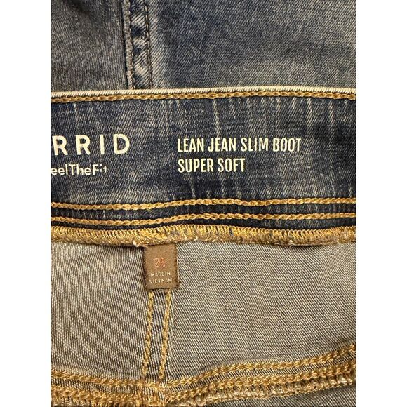 Torrid Lean Jean Slim Boot Super Soft Denim Jeans Plus Size 2R/2X (6233) - Picture 6 of 7